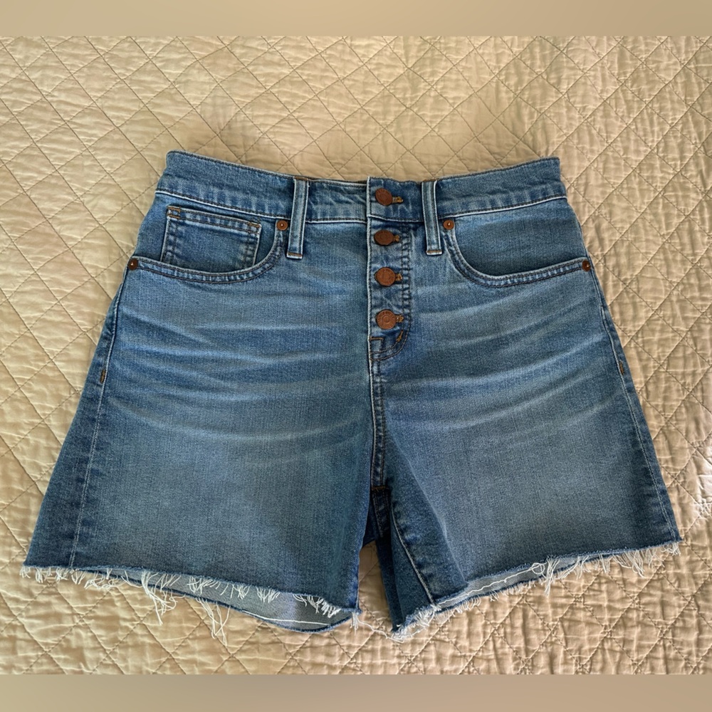 Madewell denim shorts 26